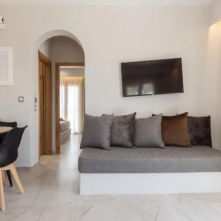 Villa Finest -seaside With Private Swimming Pool At Orkos *