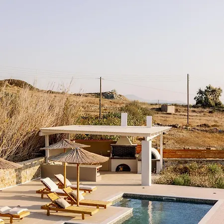 Finest -seaside With Private Swimming Pool At Orkos