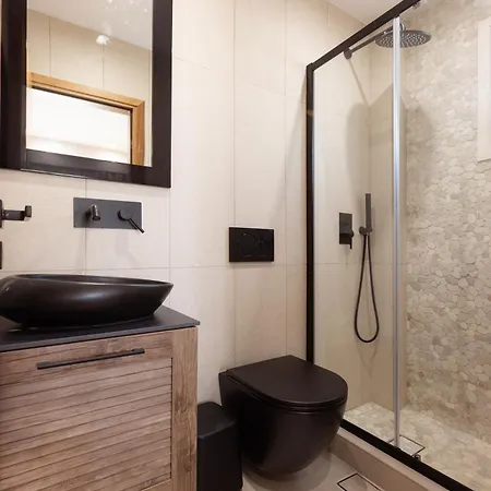 Finest -seaside With Private Swimming Pool At Orkos