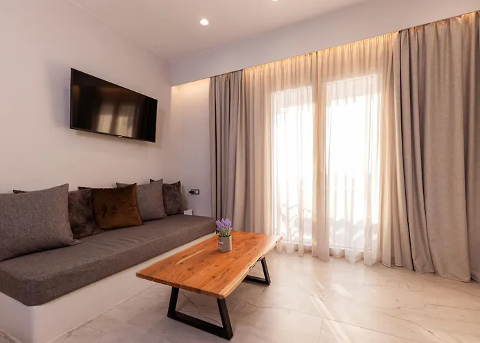 Finest -seaside With Private Swimming Pool At Orkos * Микри-Вигла