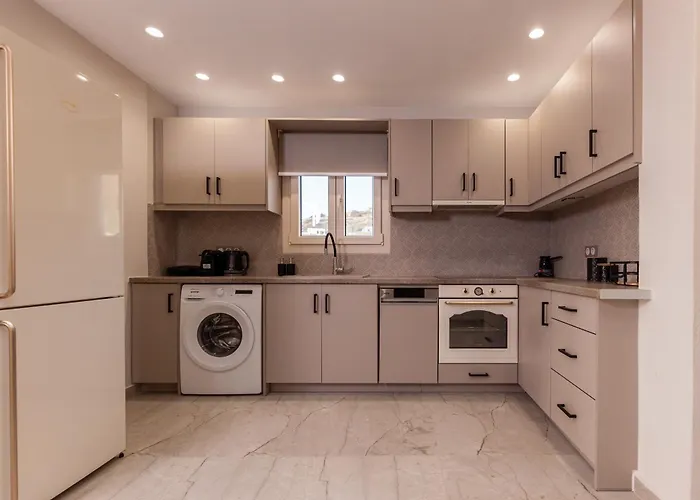 Вилла Finest -seaside With Private Swimming Pool At Orkos