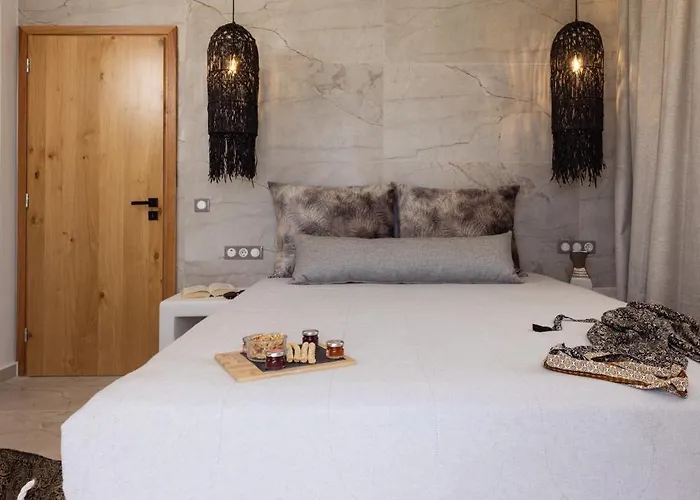 Finest -seaside With Private Swimming Pool At Orkos * Микри-Вигла