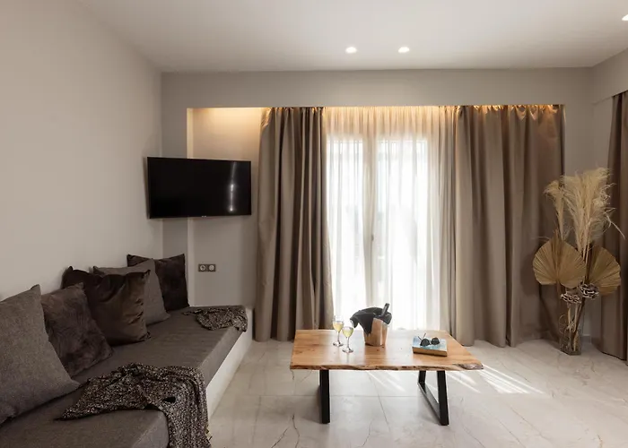 Finest -seaside With Private Swimming Pool At Orkos Микри-Вигла