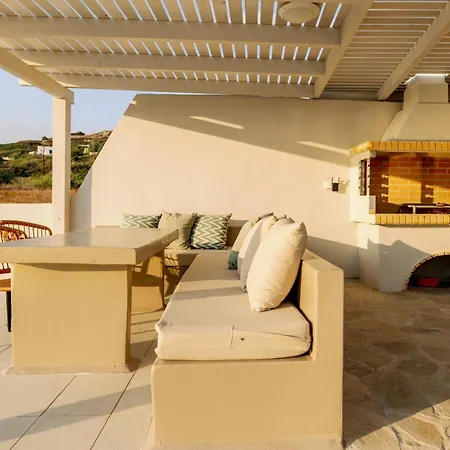 Finest -seaside With Private Swimming Pool- Villa