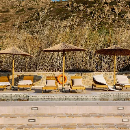 Finest -seaside With Private Swimming Pool- Mikri Vigla