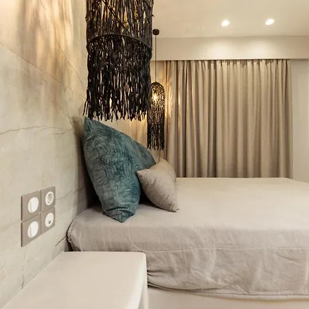 Finest -seaside With Private Swimming Pool At Orkos Mikri Vigla