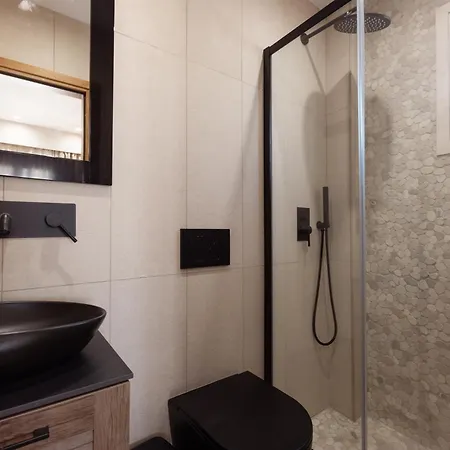 Villa Finest -seaside With Private Swimming Pool At Orkos