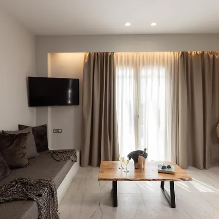 Finest -seaside With Private Swimming Pool At Orkos Mikri Vigla