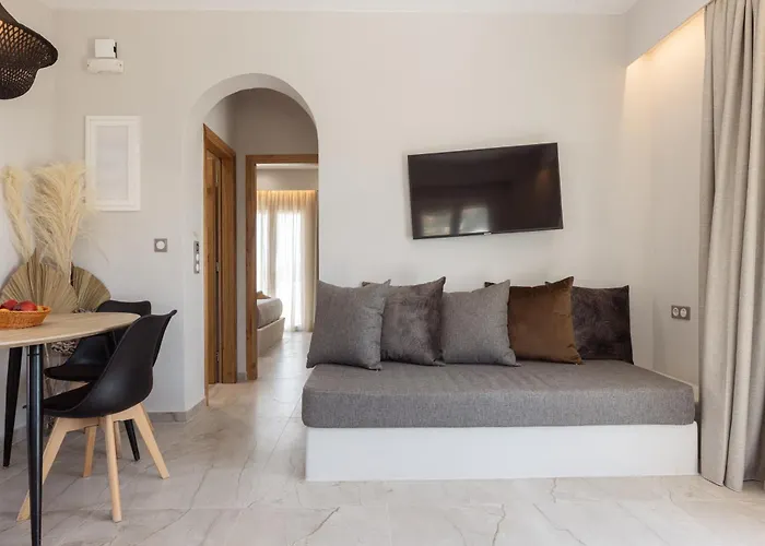 Villa Finest -seaside With Private Swimming Pool At Orkos *