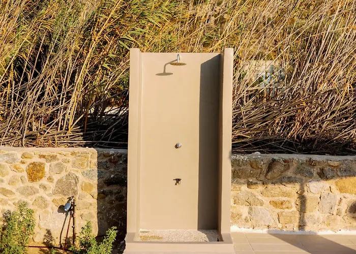 Villa Finest -seaside With Private Swimming Pool At Orkos