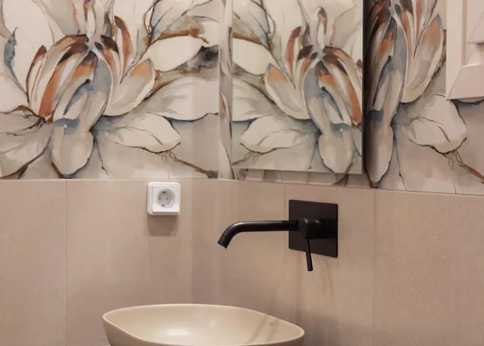 Finest -seaside With Private Swimming Pool At Orkos