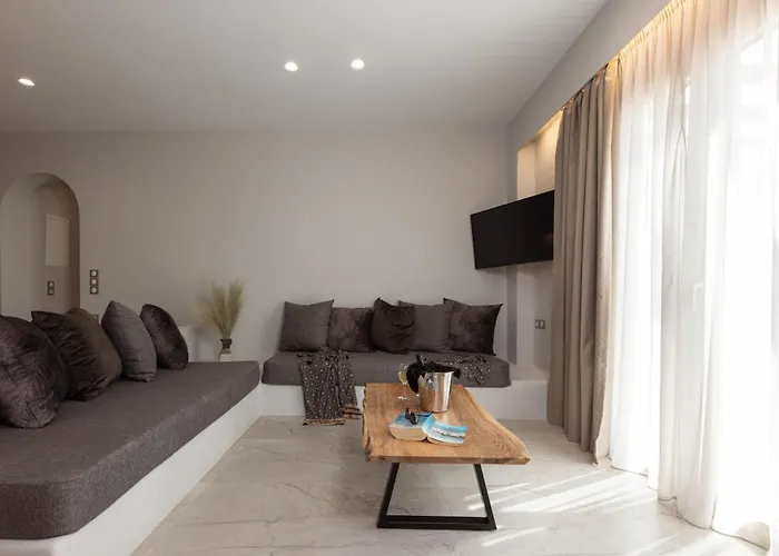 Villa Finest -seaside With Private Swimming Pool At Orkos *